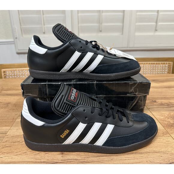 Adidas Men's Samba Classic Indoor Soccer Shoes Leather Black White Size 11 NIB - Picture 2 of 16